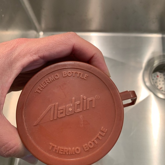 VTG Aladdin thermos “Crazy Kittens” - Picture 3 of 7